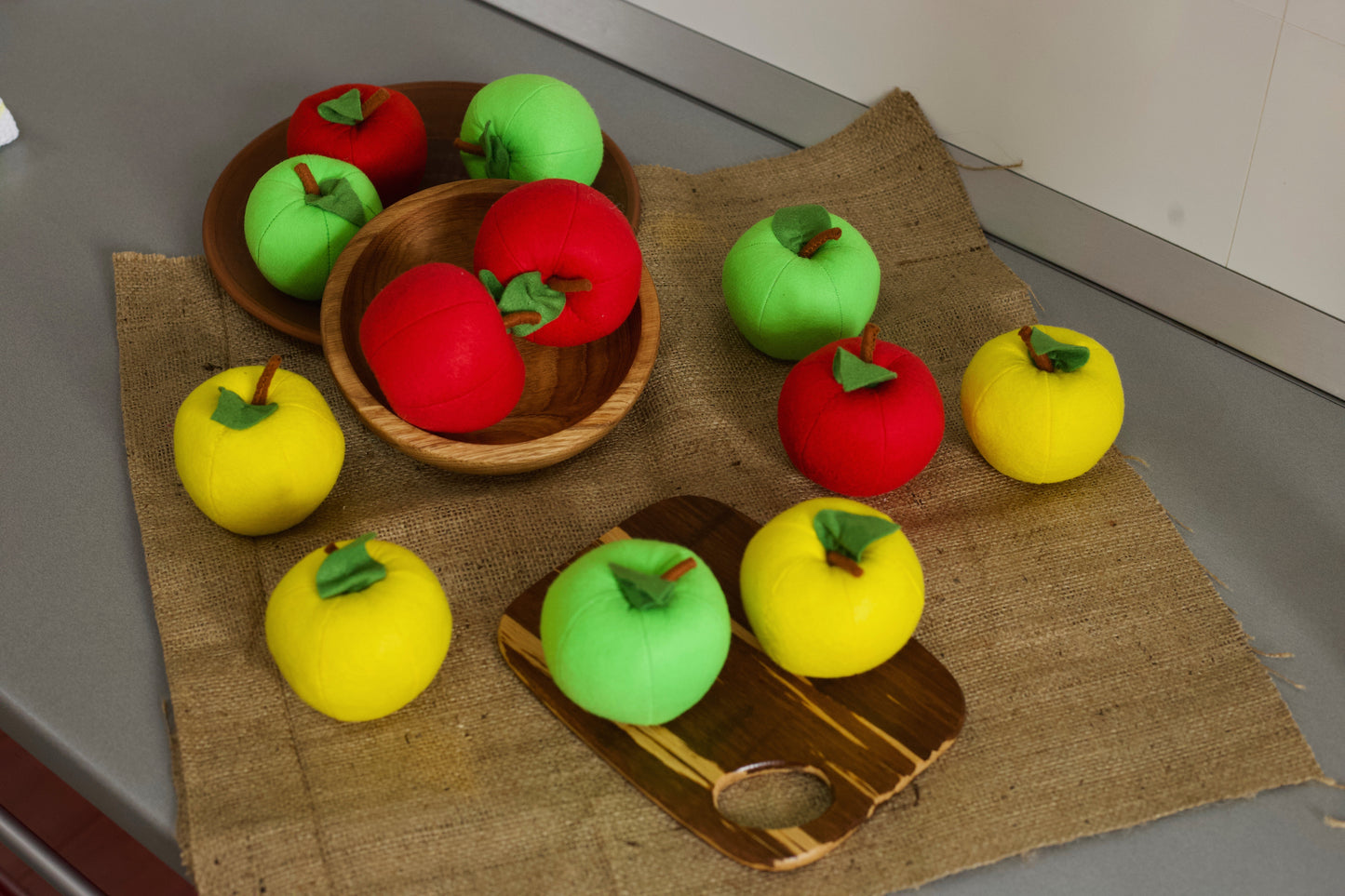 Apple felt fruit