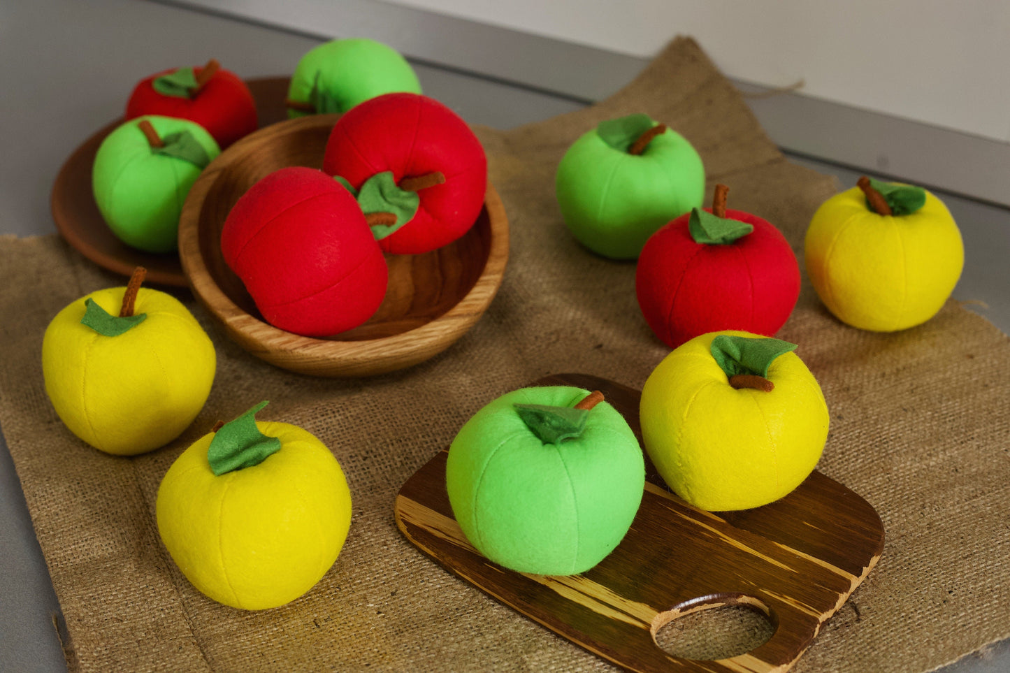 Apple felt fruit