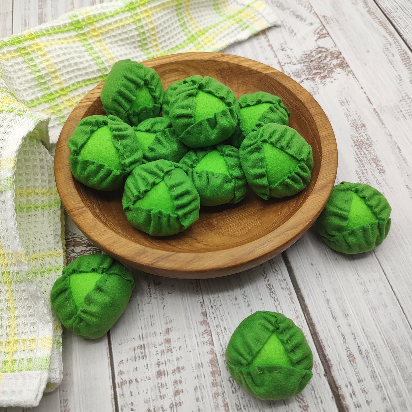 Brussel sprouts felt play food vegetable