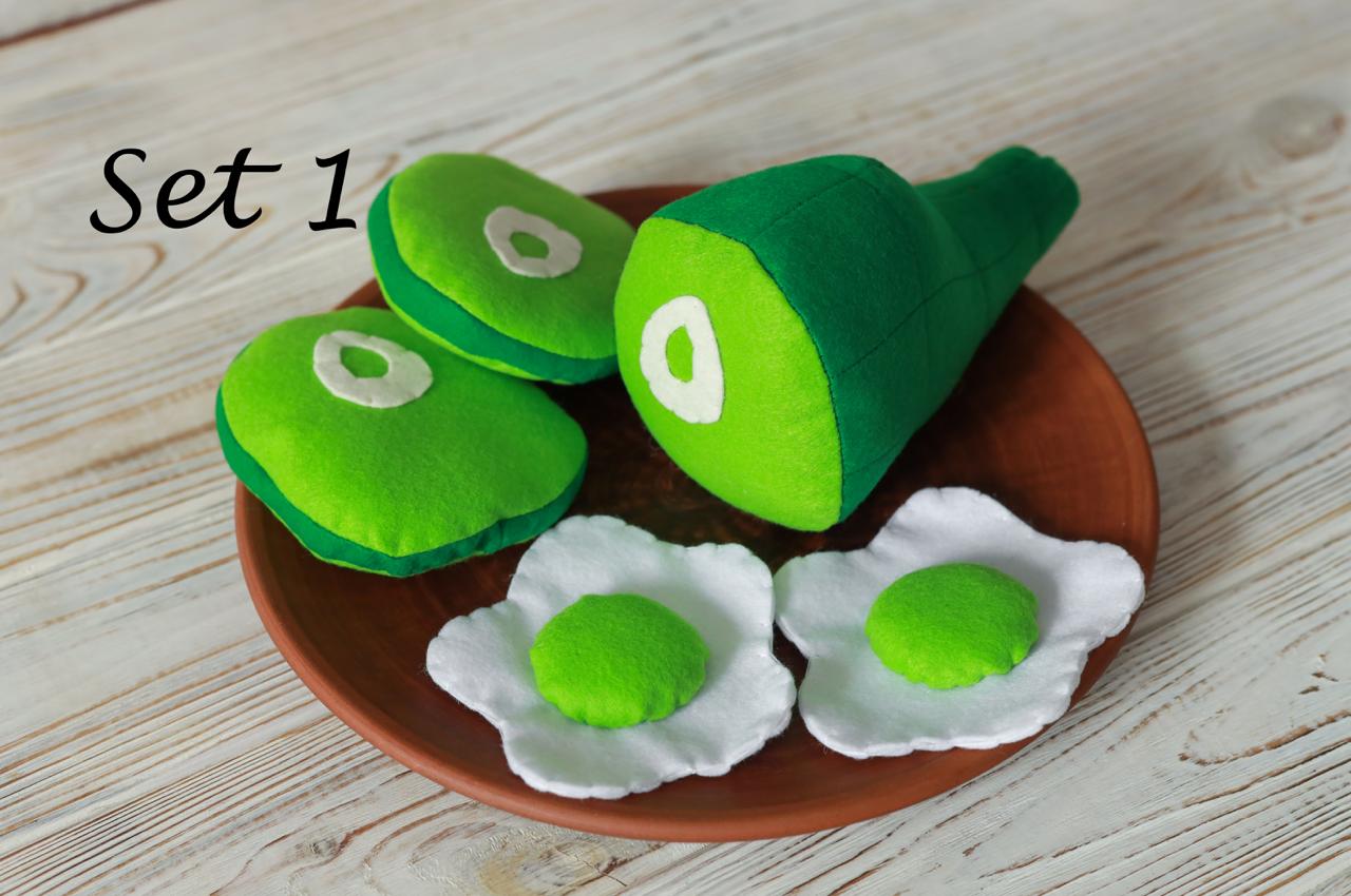 Green Eggs and Ham plush set with other breakfast items