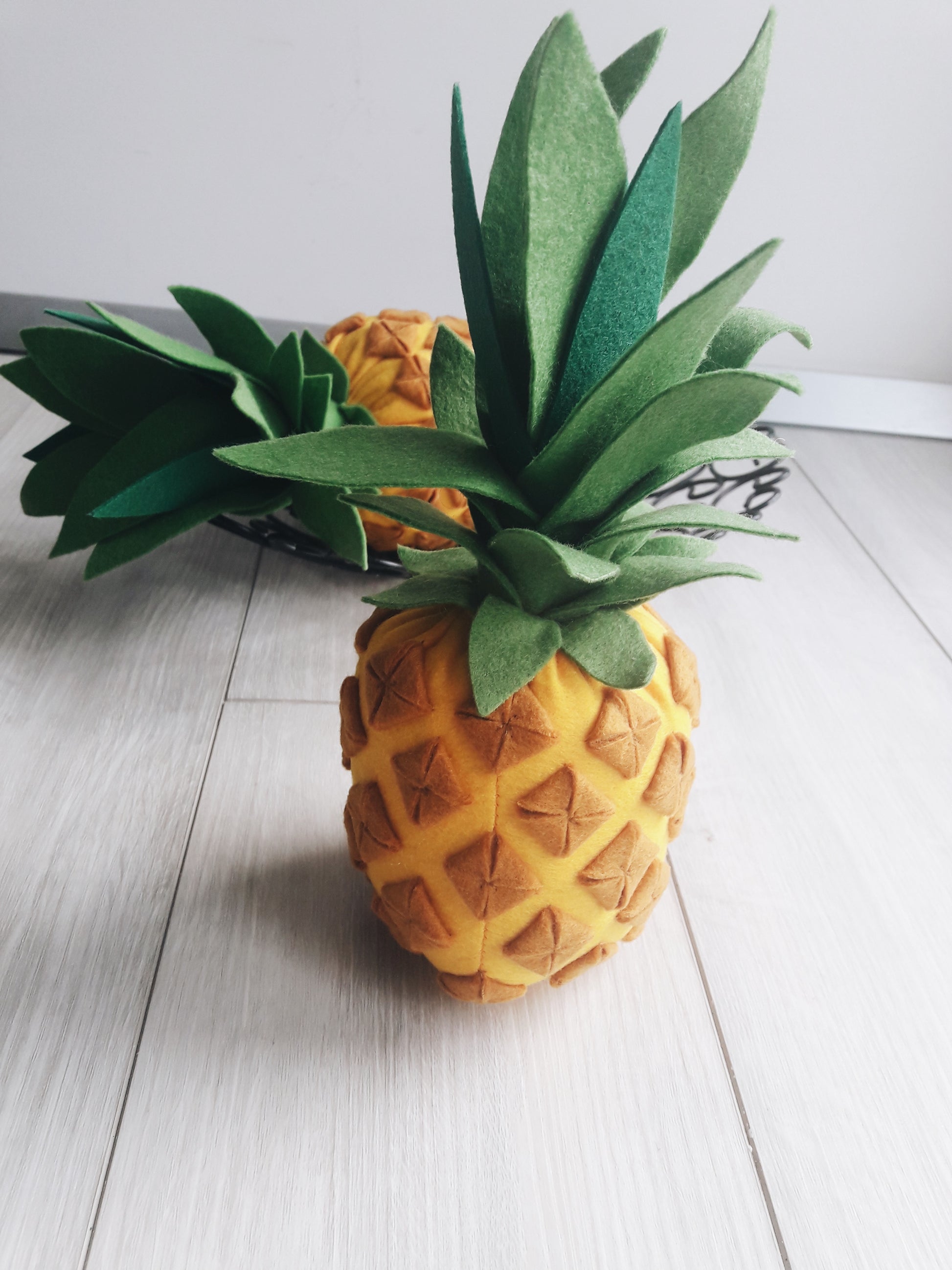 Pretend play felt pineapple fruit toy