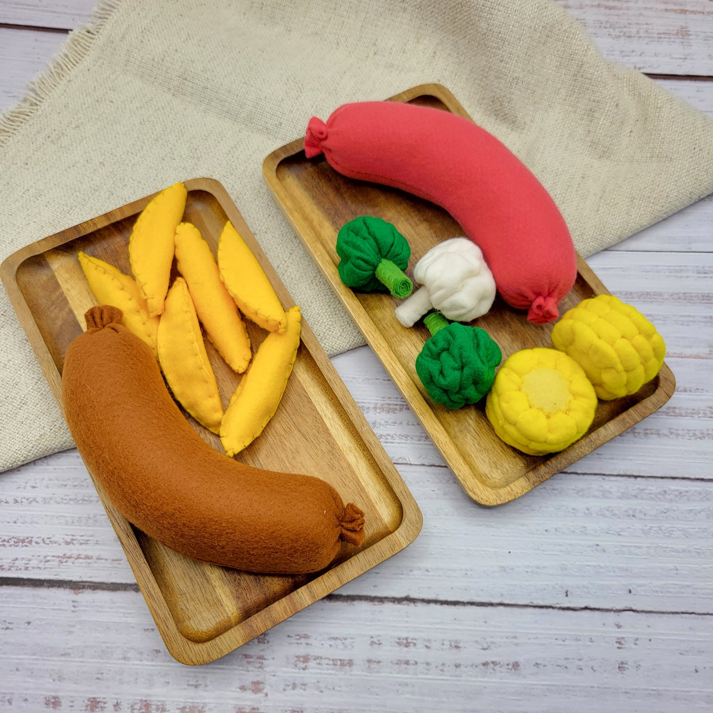Pretend play felt sausage toy for kids’ play kitchen