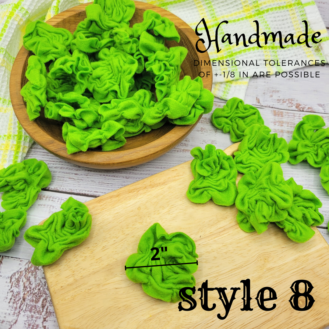 Green floral salad plush food toy on a wooden plate and cutting board with text indicating 'Handmade' and 'style 8'.