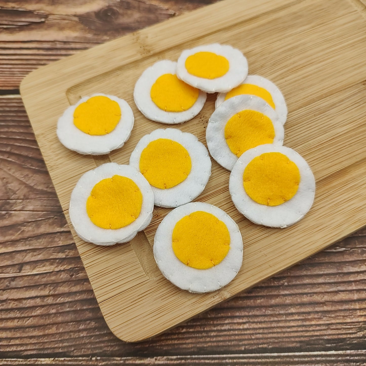 Egg slice round, felt play food