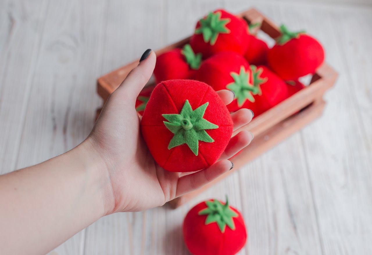 Tomato play food, felt food vegetables